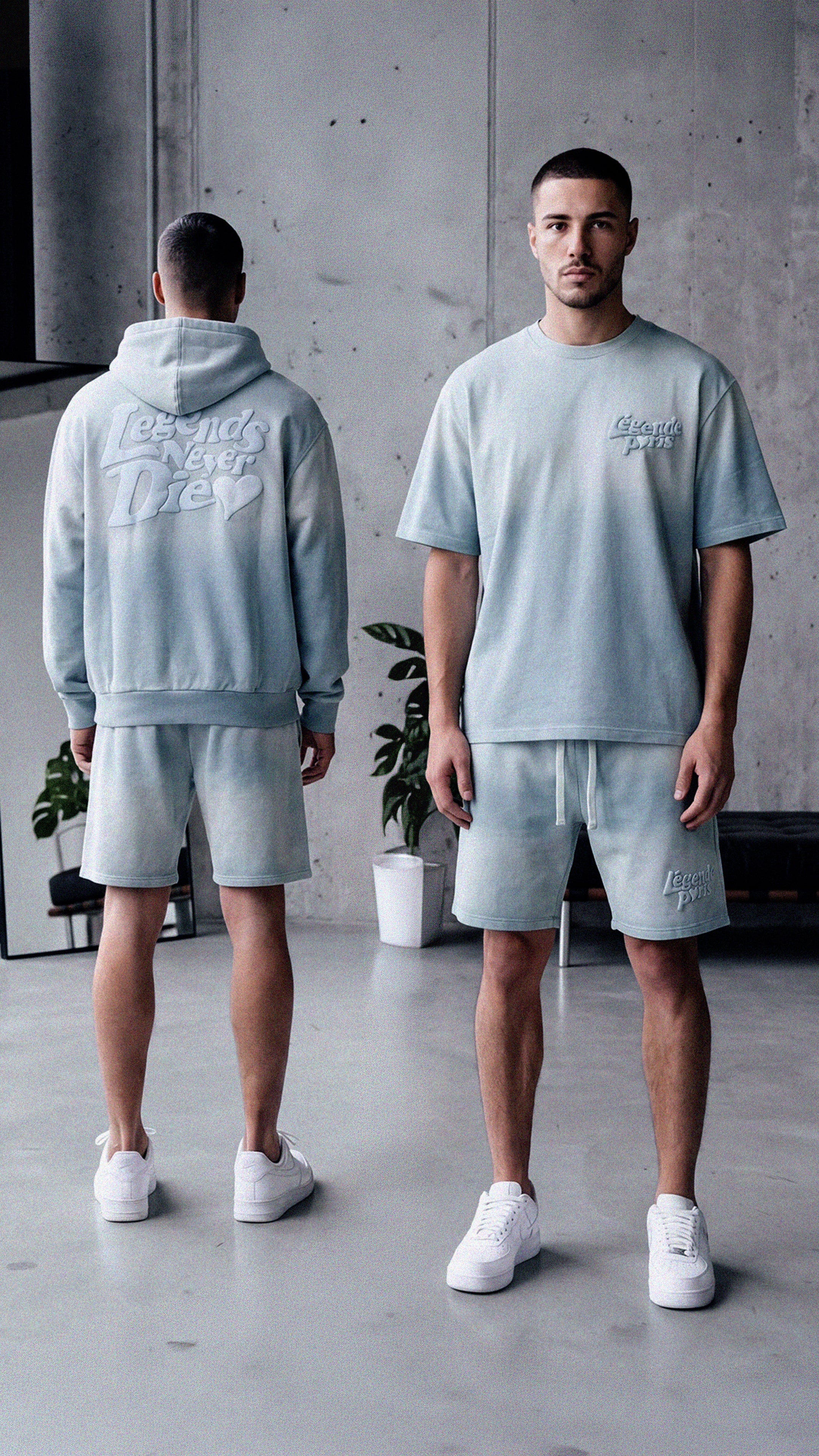 LND GRADIENT HOOD - ICY BLUE